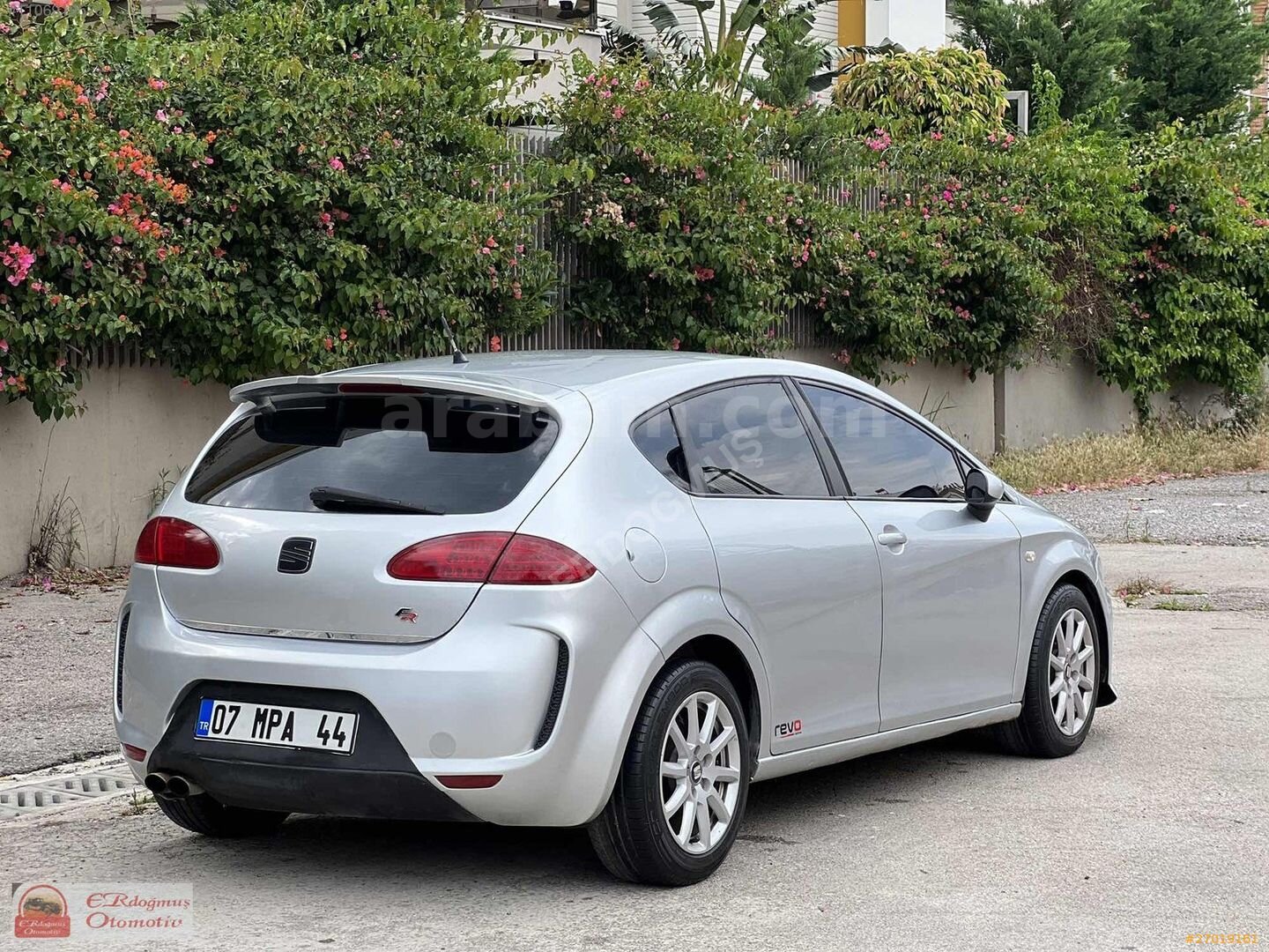 Galeriden Seat Leon 2.0 TFSI Sport Up 2006 Model Antalya 222.000 km Gri 3