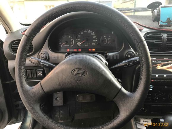 Sahibinden Hyundai Accent 1.5 GLS 1998 Model 