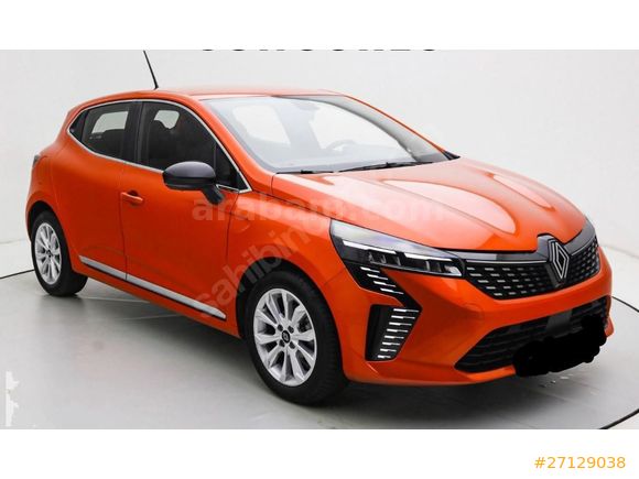 Kiralık 2024 Model Renault Clio Evolution otomatik İstanbul