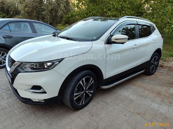 Sahibinden Nissan Qashqai 1.3 DIG-T Sky Pack Plus 2021 Model