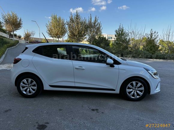 2022 RENAULT CLİO 1.0SCE JOY YETKİLİ SERVİS BAKIMLI