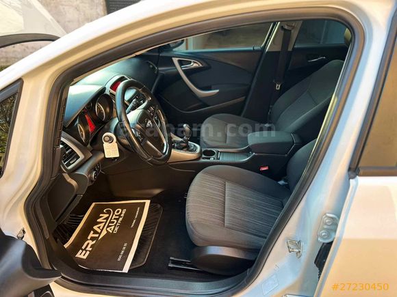 Sahibinden Opel Astra 1.3 CDTI ECOFLEX COSMO 2011 Model MANUEL