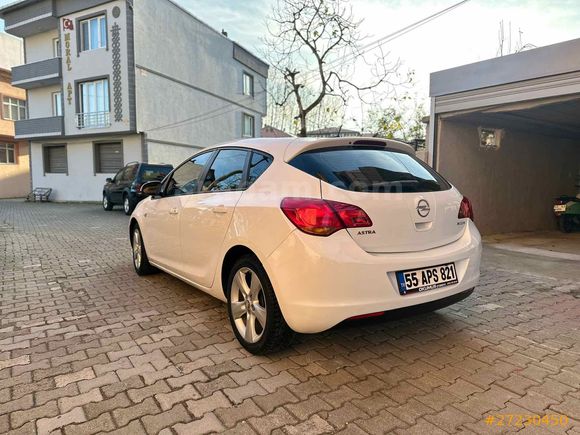 Sahibinden Opel Astra 1.3 CDTI ECOFLEX COSMO 2011 Model MANUEL