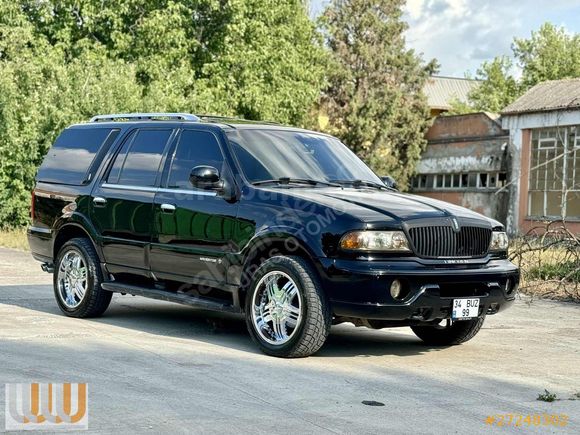 URAS OTOMOTİV'DEN LINCOLN NAVIGATOR 5.4L32V TRAMERSİZ