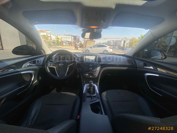     2011 Opel Insignia 1.6T Cosmo  Değişensiz