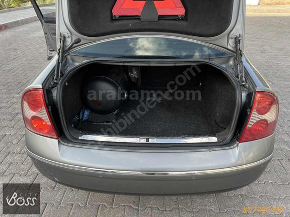 2004 MODEL HİGHLİNE 2 PASSAT 250.000 KM ' DE ORJİNAL TERTEMİZ