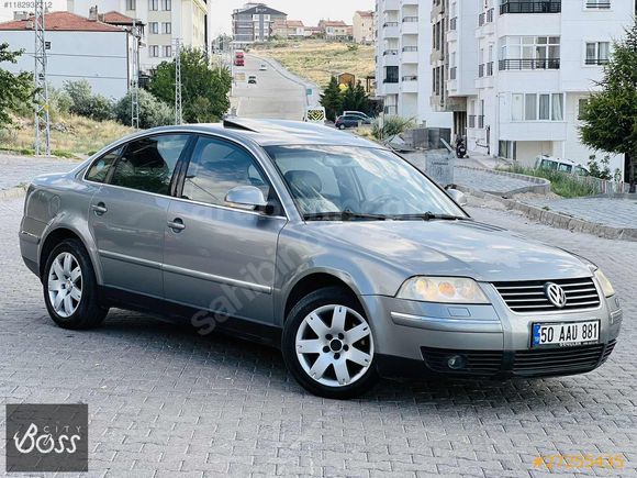 2004 MODEL HİGHLİNE 2 PASSAT 250.000 KM ' DE ORJİNAL TERTEMİZ