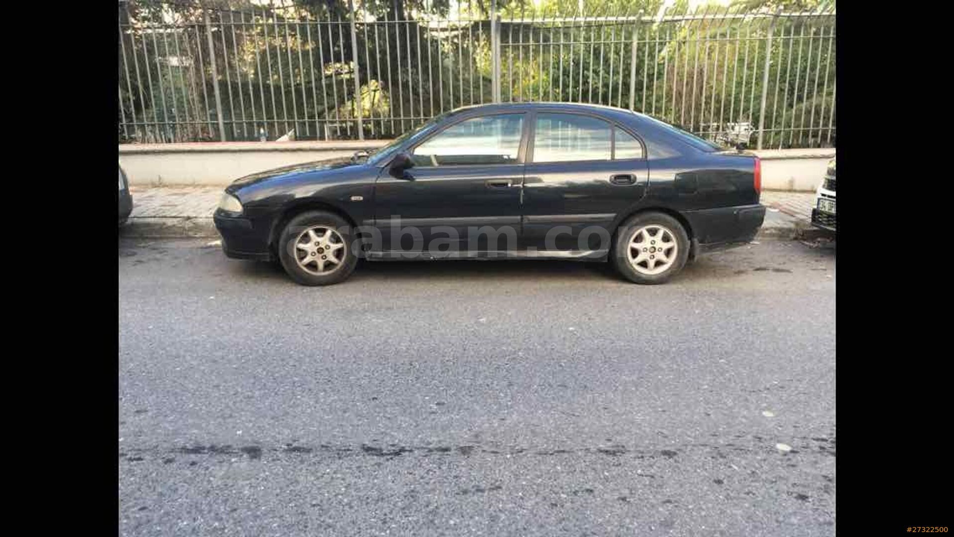 Sahibinden Mitsubishi Carisma 1.6 Avance 2000 Model Bursa 440.000 km Siyah 1