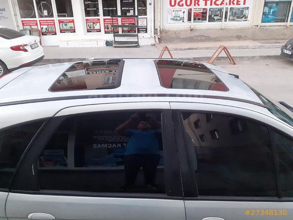Sahibinden Renault Scenic 1.9 dCi Dynamique 2004 Model