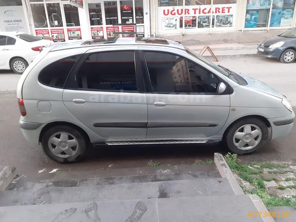 Sahibinden Renault Scenic 1.9 dCi Dynamique 2004 Model