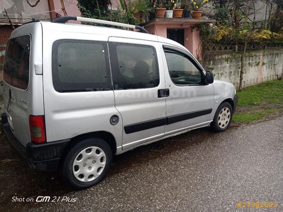 Sahibinden Peugeot Partner 1.9 D 2009 Model