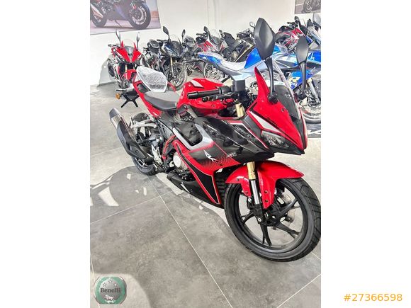 SRK 125 R - YETKİLİ PREMİUM MAĞAZADAN HEMEN TESLİM