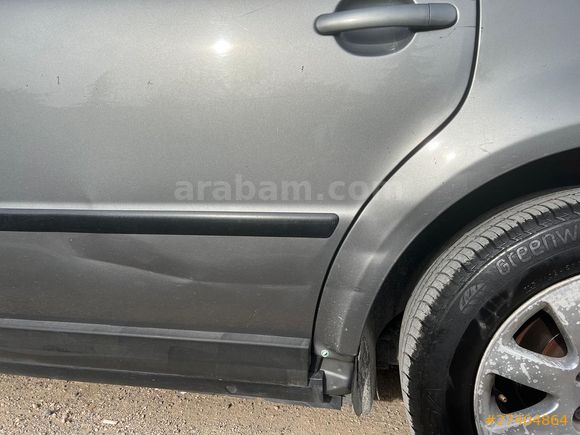 Tek Parça Boyalı Passat 1.9 TDi Comfortline 2004 Model 