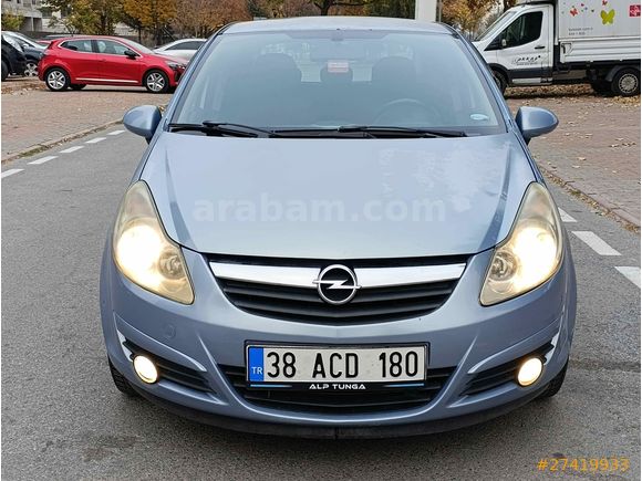  Opel Corsa 1.2 Twinport Essentia  