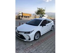Memurdan ekonomik masrafsız Corolla
