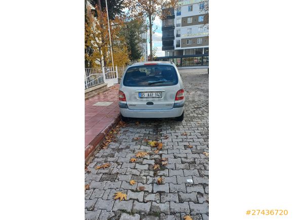Sahibinden Renault Scenic 1.6 RXE 2000 Model