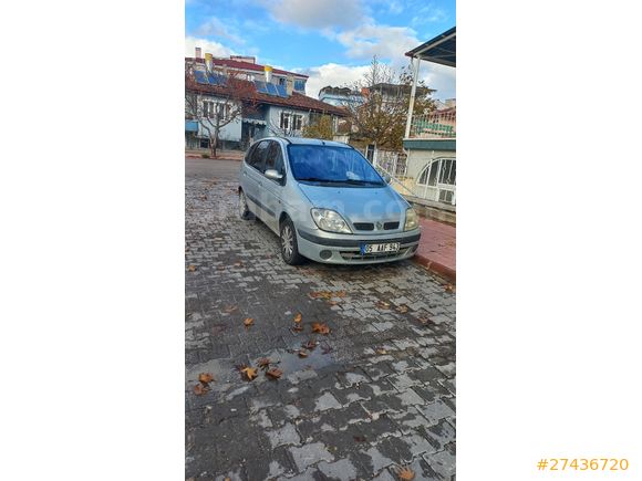 Sahibinden Renault Scenic 1.6 RXE 2000 Model