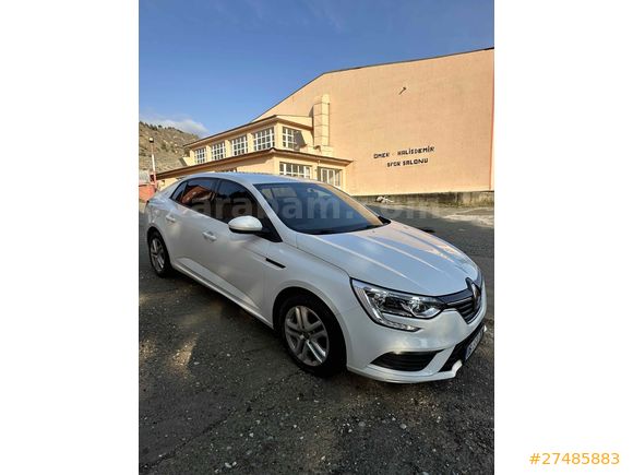 Sahibinden Renault Megane 1.3 TCe Joy 2020 Model 
