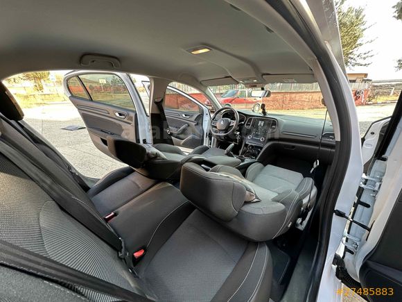 Sahibinden Renault Megane 1.3 TCe Joy 2020 Model 