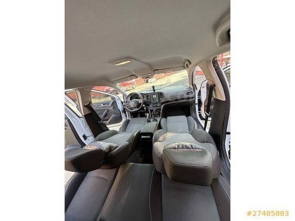 Sahibinden Renault Megane 1.3 TCe Joy 2020 Model 