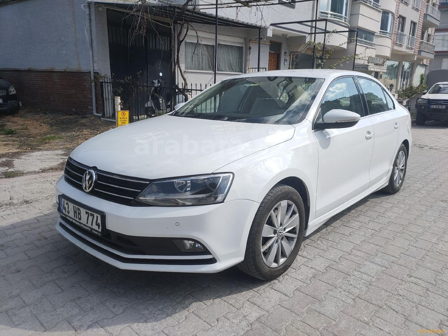 Galeriden Volkswagen Jetta 1.2 TSi BlueMotion Comfortline 2016 Model Kütahya 60.000 km Beyaz 6