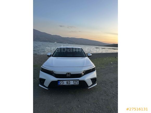Sahibinden Honda Civic 1.5 i-VTEC Eco Executive Plus 2023 Model 