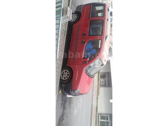 motor takas doblo 1.9 D sx  tek fiyat  orjinal kaza yok hasar yok boya yok güneş yanığı var bakımları tam Akü yeni muane yeni  4 lastik yeni 4 mevsim