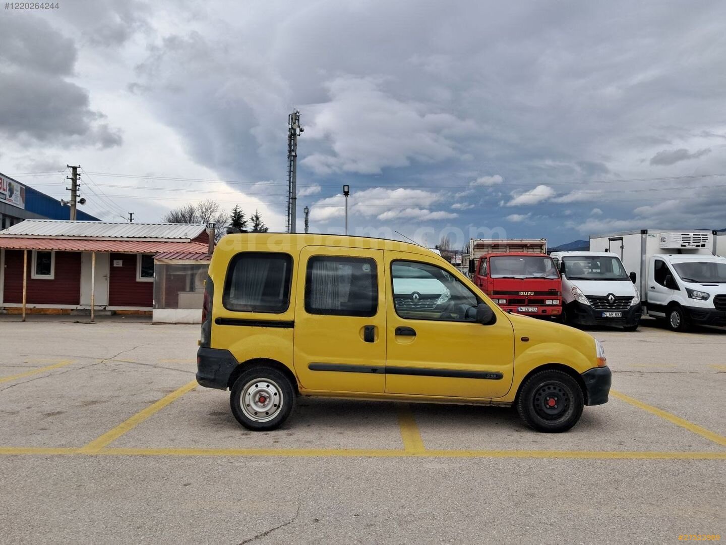 Galeriden Renault Kangoo 1.9 D 2000 Model Bolu 212.385 km Sarı 7