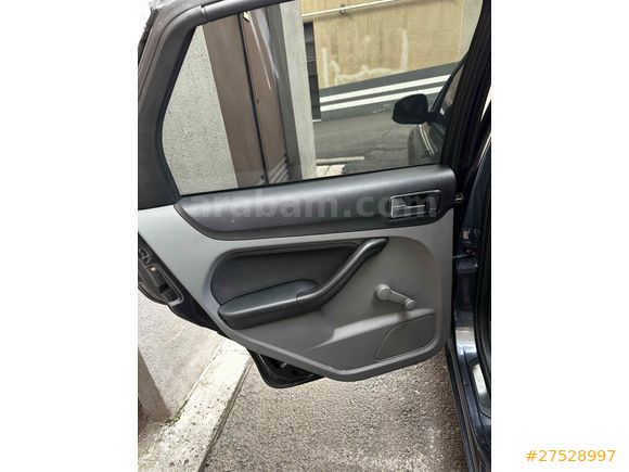 Sahibinden Ford Focus 1.6 Comfort 2011 Model 