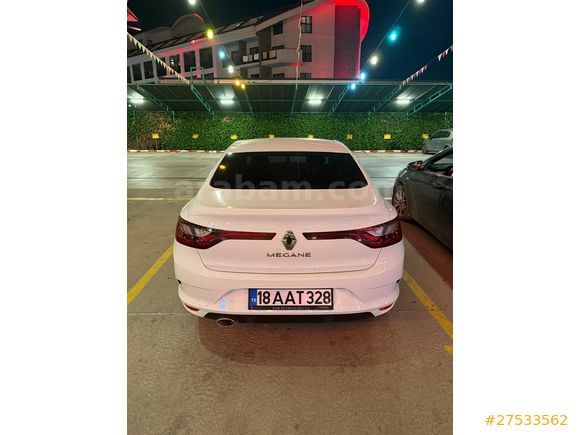 Sahibinden Renault Megane 1.5 Blue DCI Touch 2020 Model