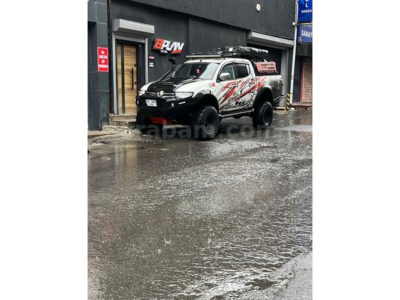 SARICA OTO’DAN İNTENSE PAKET OOFROAD DONANIMLI 4x4