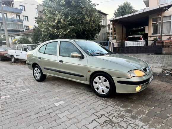 Galeriden Renault Megane 1.6 RTE 2001 Model Çanakkale