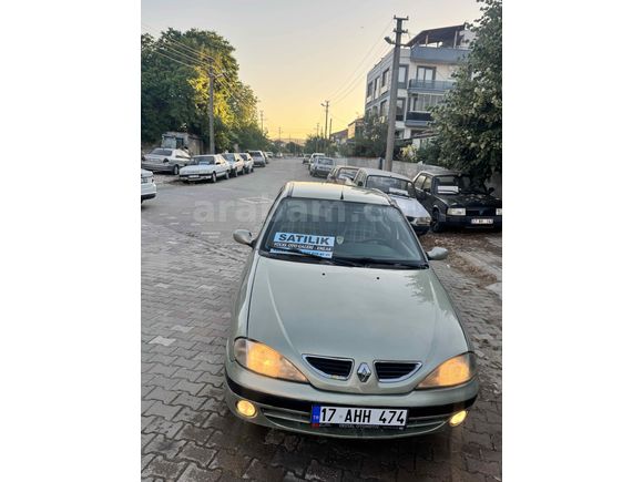 Galeriden Renault Megane 1.6 RTE 2001 Model Çanakkale