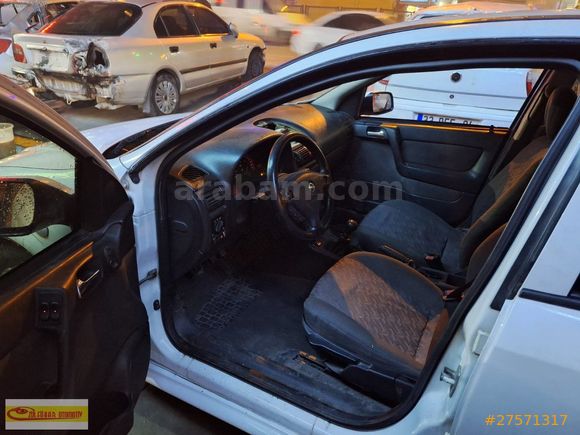 ÇEKME BELGELİ PERT KAYITSIZ 2002 OPEL ASTRA 1,4