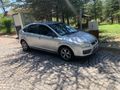 Sahibinden Ford Focus 1.6 Ghia 2005 Model