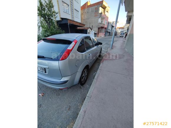 Sahibinden Ford Focus 1.6 Ghia 2005 Model