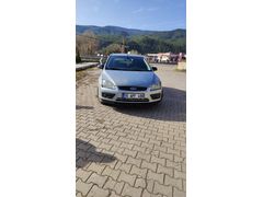 Sahibinden Ford Focus 1.6 Ghia 2005 Model