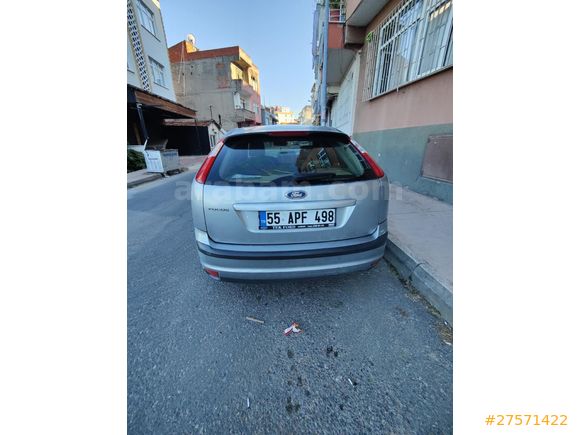 Sahibinden Ford Focus 1.6 Ghia 2005 Model