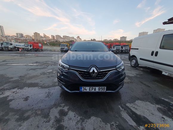 ACİLL Sahibinden Renault Megane 1.3 TCe Joy Comfort 2021 Model 