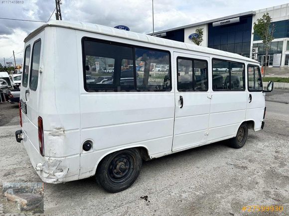 ERZURUM OTO BAŞARANDAN 2004 PEUGEOT J9 2.5 6 KİŞİLİK