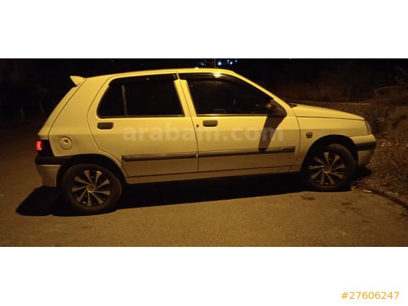 Sahibinden Renault Clio 1.4 RN 1997 Model