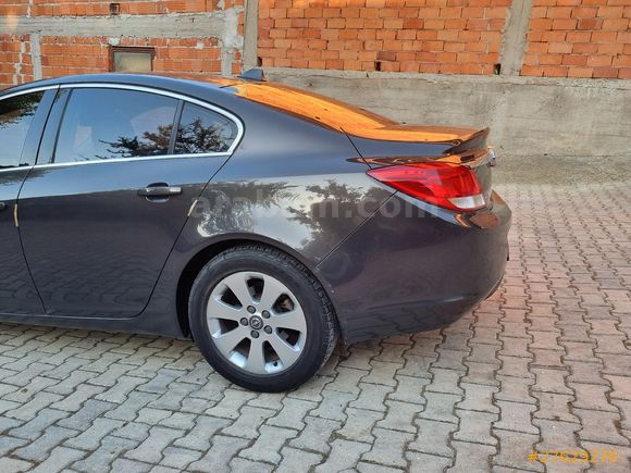 Sahibinden Opel Insignia 2.0 CDTI Edition Elegance 2012 Model