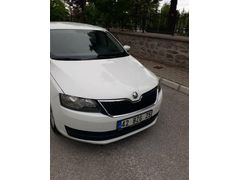 Sahibinden Skoda Rapid 1.6 TDI Spaceback Ambition 2015 Model