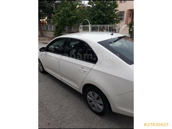 Sahibinden Skoda Rapid 1.6 TDI Spaceback Ambition 2015 Model