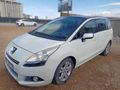 SAHİBİNDEN 5008 2011 1.6 HDI Peugeot premium pack
