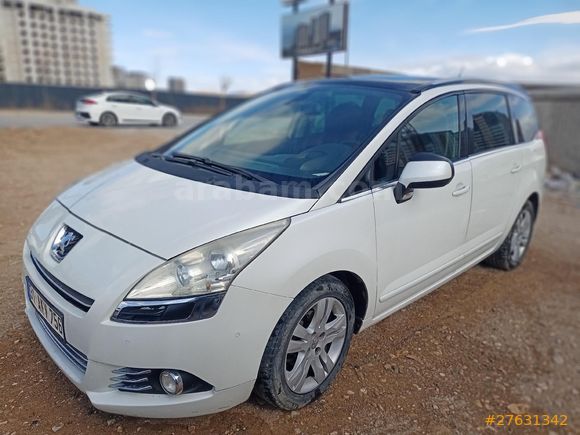 SAHİBİNDEN 5008 2011 1.6 HDI Peugeot premium pack