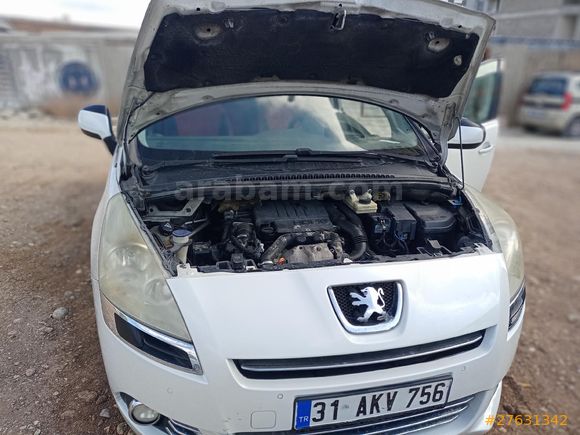SAHİBİNDEN 5008 2011 1.6 HDI Peugeot premium pack