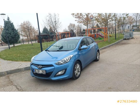 Sahibinden Hyundai i30 1.6 CRDi Style 2013 Model