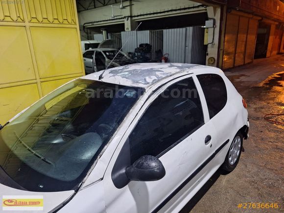 PERT HASAR KAYITSIZ 2007 PEUGEOT 206 1,4 HD KLİMALI