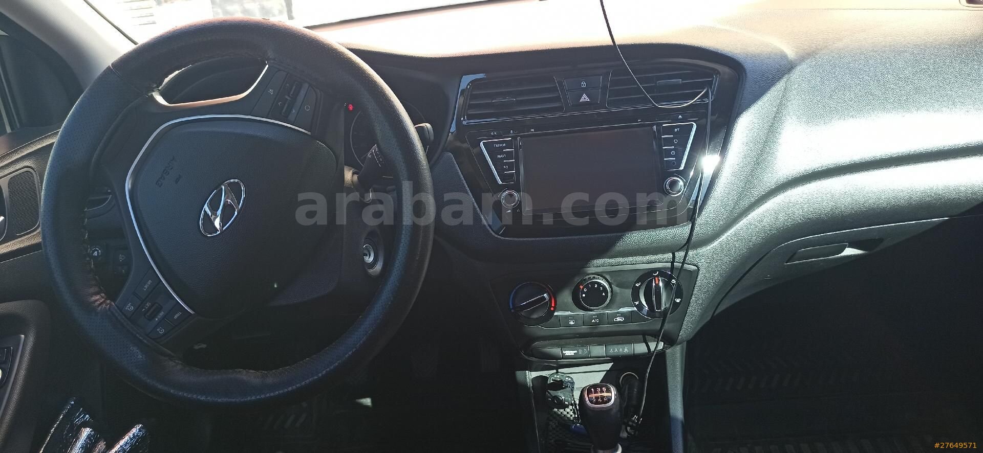 Sahibinden Hyundai i20 1.2 MPI Elite blue 2014 Model Niğde 6